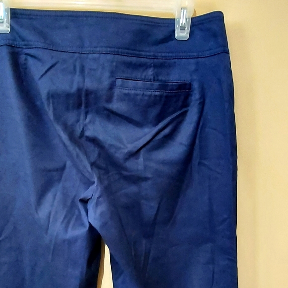 Lilly Pulitzer Navy Capris - Picture 4 of 5